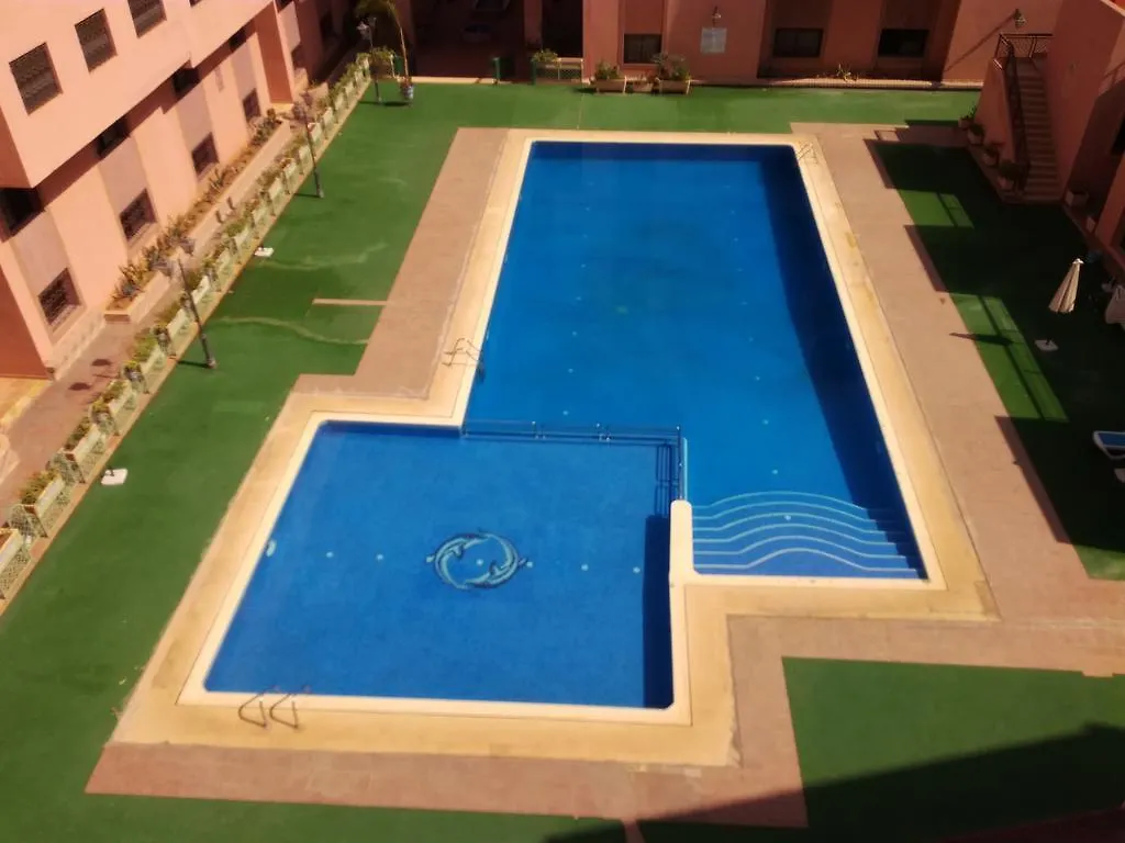 Mouzdalifa Apartment In City Center location